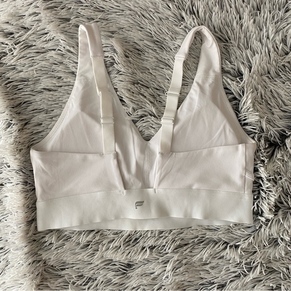 Fabletics All Day Every Day Bra, Size Medium - Picture 5 of 5